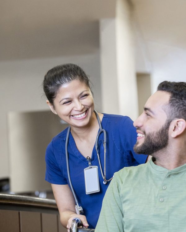 NOSOTROS CLÍNICA VESALIO